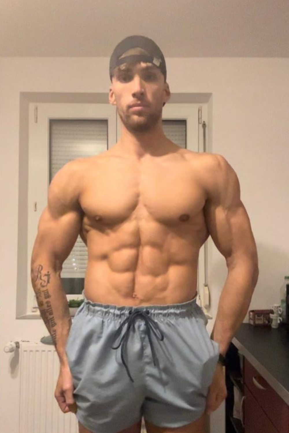 4